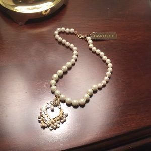 😍 Pretty Pearl Necklace ⭐️